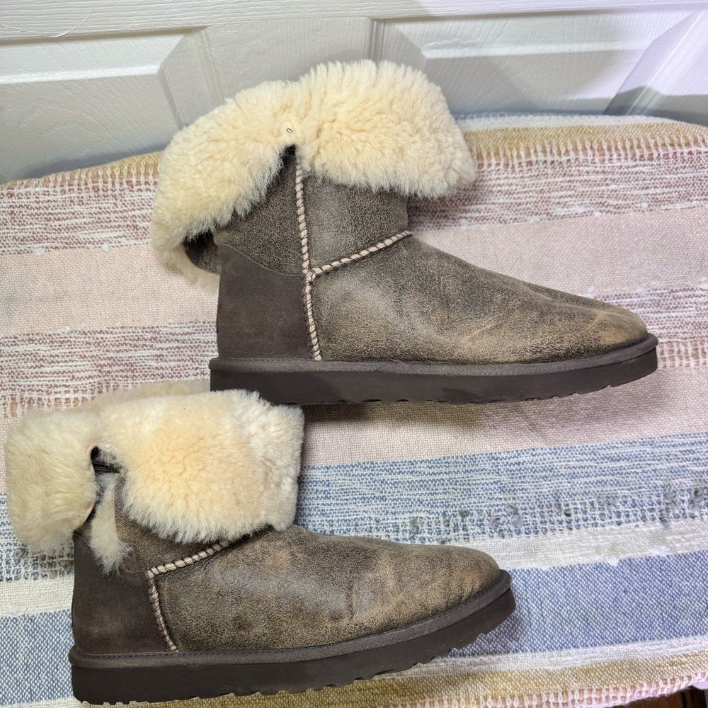 UGG Bailey Button Brown Boots - image 3